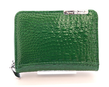 Mały portfel damski lakierowany zielony Jennifer Jones 5262-2