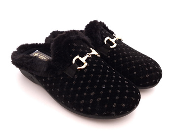 Czarne kapcie damskie z futerkiem Sanital Flex Z32441X r40