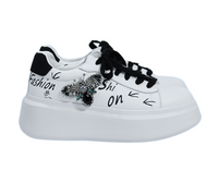 Damskie sneakersy buty sportowe z ozdobą 3D Loretta Vitale r.38 E40602B