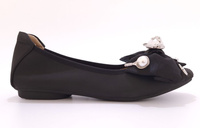 Czarne baleriny damskie z kokardką Loretta Vitale W5301 r38
