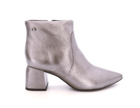 Srebrne botki damskie ze skóry na jesień Bottero 362101 r36