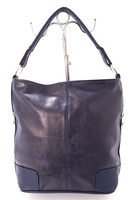 Duża Granatowa Torebka Damska na Ramię z Dwoma Suwakami z Przodu