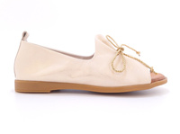 Skórzane damskie sandały z zakrytą piętą Cambell 25-00656GD złoty r.41