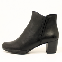 Damskie botki skórzane klasyczne na obcasie Marco Tozzi 25389 r36 czarne