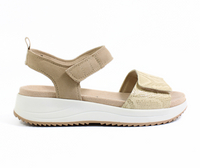 Skórzane sandały damskie zapinane na rzep Caprice 28702 beżowe r36