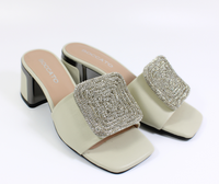 Klapki Damskie z Ozdobą Boccato 500 1747 Krem r36