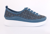 Ażurowe skórzane półbuty damskie T.Sokolski Ara 0714 Niebieskie r36