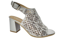 Sandały Clasicco 2000 srebne r40